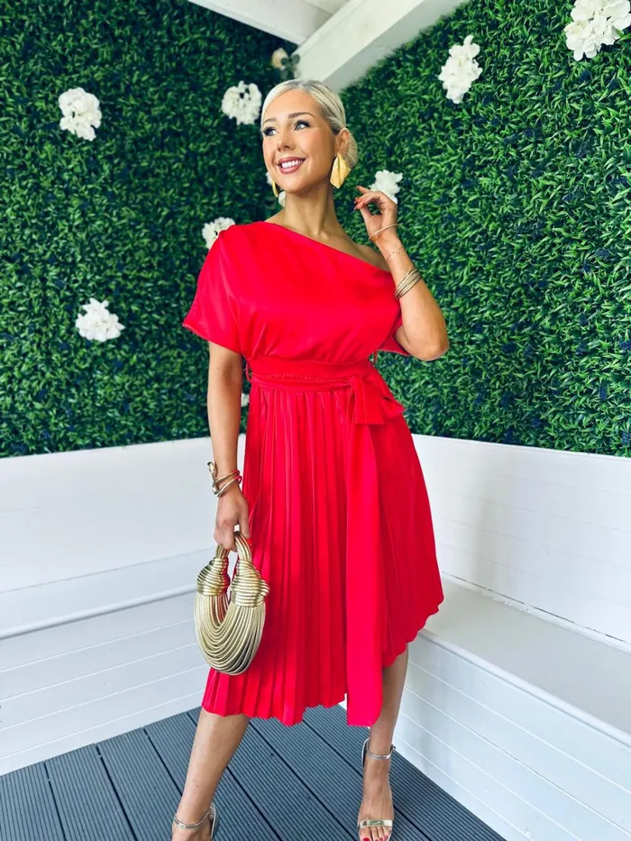 Women Maxi Canella Lane Enya Pleated Occasion Dress Red