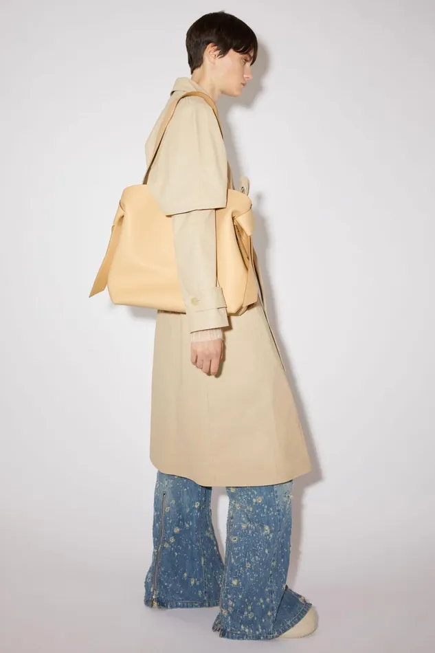 Women Musubi Midi Shoulder Bag Dune Beige Acne Studios Bags