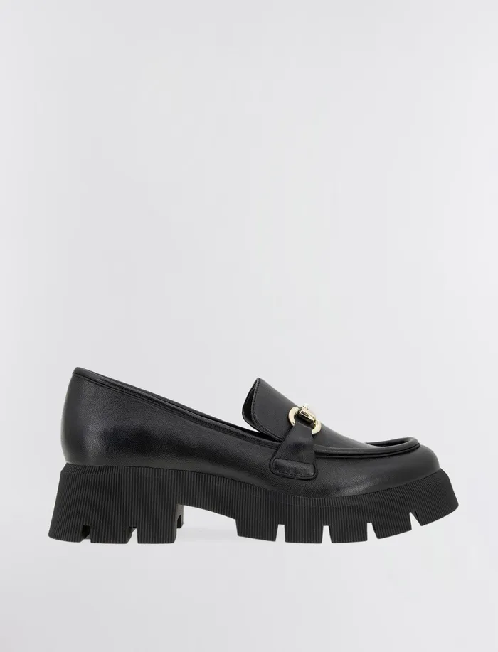 Women Shoes BCBG Black Leather Raylin Loafer Black