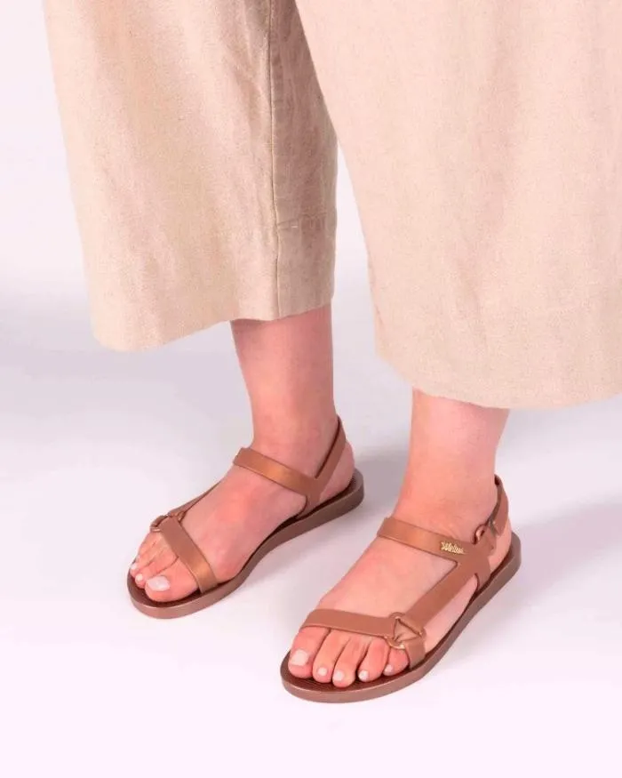 Women Sun Downtown Rose Metallic Melissa Sandals