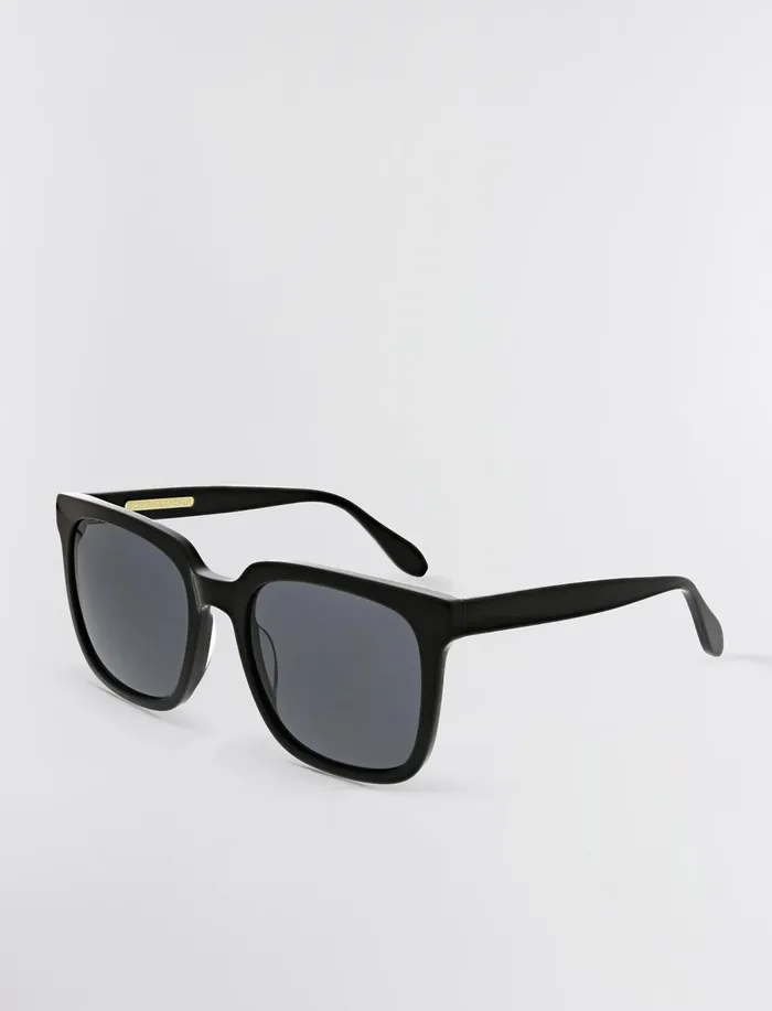 Women Sunglasses BCBG Classic Square Sunglasses Black
