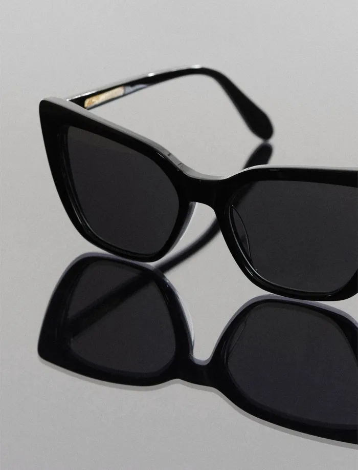 Women Sunglasses BCBG Kendall Cat Eye Sunglasses Black