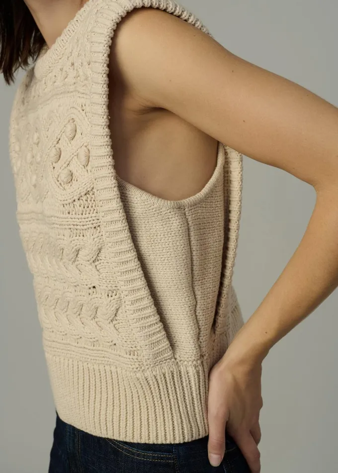 Women Sweaters Joe039s Jeans THE CLARA SWEATER VEST Milk