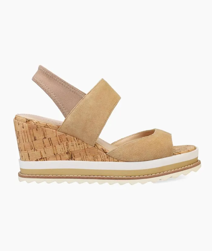 Women Winta Wedge 8211 Latte Pelle Moda Wedges
